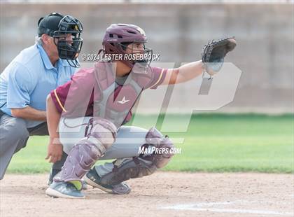 Thumbnail 3 in Floresville vs Devine photogallery.