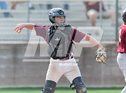 Thumbnail 3 in Floresville vs Devine photogallery.