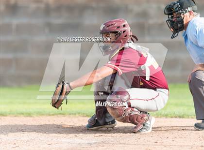 Thumbnail 2 in Floresville vs Devine photogallery.