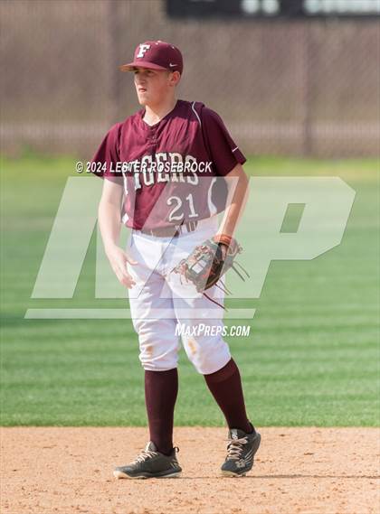 Thumbnail 2 in Floresville vs Devine photogallery.