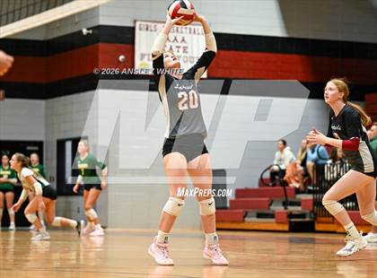 Thumbnail 2 in Glynn Academy vs Lakeside photogallery.