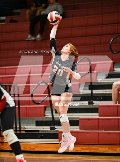 Thumbnail 1 in Glynn Academy vs Lakeside photogallery.