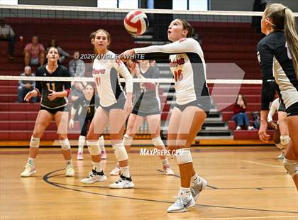 Thumbnail 1 in Glynn Academy vs Lakeside photogallery.
