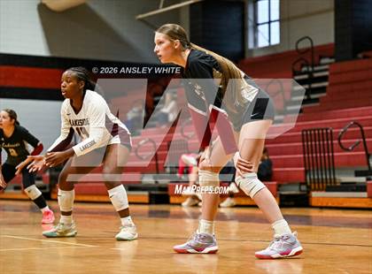 Thumbnail 1 in Glynn Academy vs Lakeside photogallery.
