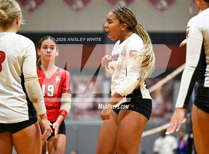Thumbnail 1 in Glynn Academy vs Lakeside photogallery.
