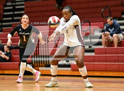 Thumbnail 1 in Glynn Academy vs Lakeside photogallery.