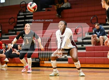Thumbnail 3 in Glynn Academy vs Lakeside photogallery.