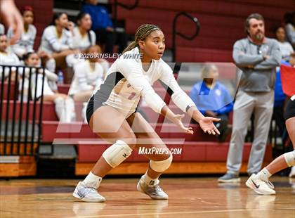 Thumbnail 1 in Glynn Academy vs Lakeside photogallery.