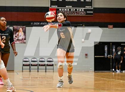 Thumbnail 3 in Glynn Academy vs Lakeside photogallery.