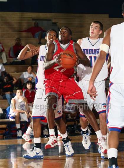 Thumbnail 2 in Midway vs. Travis (Georgetown Jack Frost Invitational) photogallery.