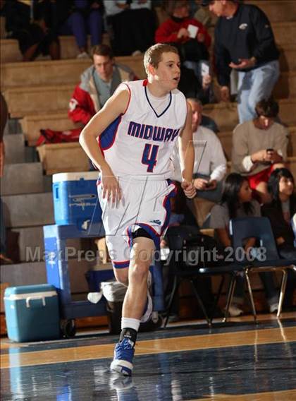 Thumbnail 2 in Midway vs. Travis (Georgetown Jack Frost Invitational) photogallery.