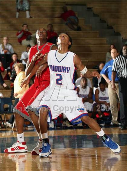 Thumbnail 2 in Midway vs. Travis (Georgetown Jack Frost Invitational) photogallery.