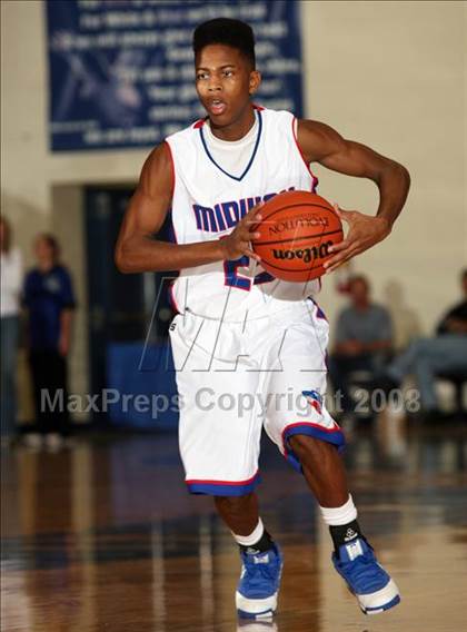 Thumbnail 3 in Midway vs. Travis (Georgetown Jack Frost Invitational) photogallery.