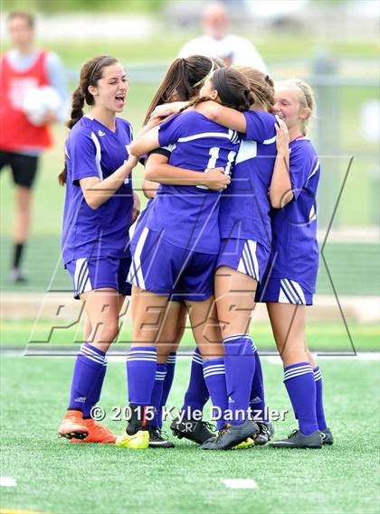 Thumbnail 2 in Wylie @ Kennedale (UIL 4A Region 1 Semifinal) photogallery.