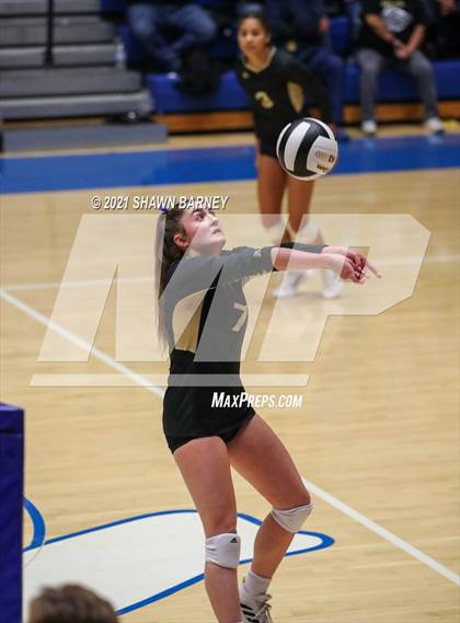 Thumbnail 3 in McCutcheon vs. Penn (IHSAA 4A Semifinal Playoff) photogallery.