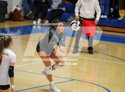 Thumbnail 3 in McCutcheon vs. Penn (IHSAA 4A Semifinal Playoff) photogallery.