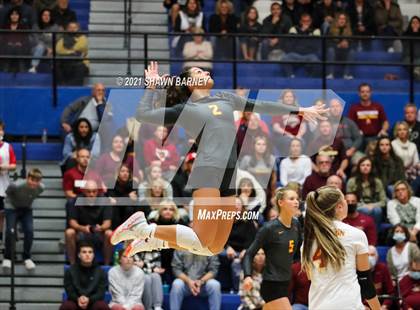 Thumbnail 2 in McCutcheon vs. Penn (IHSAA 4A Semifinal Playoff) photogallery.