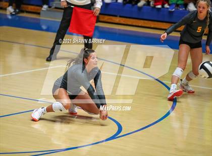 Thumbnail 2 in McCutcheon vs. Penn (IHSAA 4A Semifinal Playoff) photogallery.
