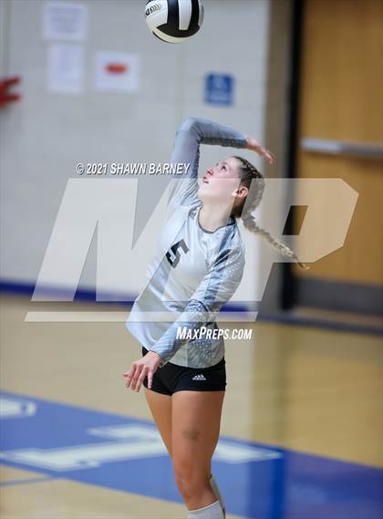 Thumbnail 2 in McCutcheon vs. Penn (IHSAA 4A Semifinal Playoff) photogallery.