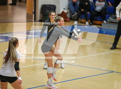 Thumbnail 3 in McCutcheon vs. Penn (IHSAA 4A Semifinal Playoff) photogallery.