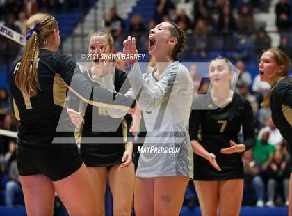 Thumbnail 1 in McCutcheon vs. Penn (IHSAA 4A Semifinal Playoff) photogallery.