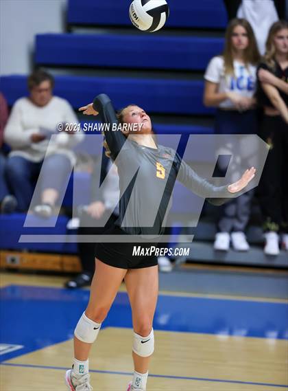 Thumbnail 1 in McCutcheon vs. Penn (IHSAA 4A Semifinal Playoff) photogallery.