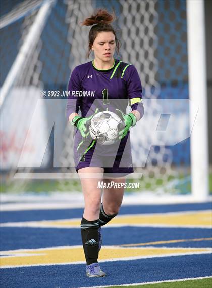 Thumbnail 2 in Pine Tree vs. McKinney North (UIL 5A Area Soccer Playoff) photogallery.