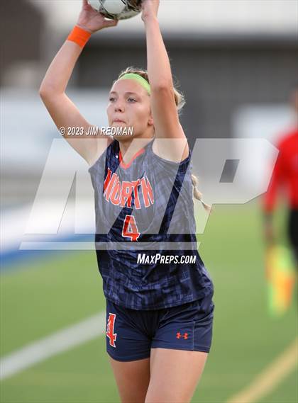 Thumbnail 2 in Pine Tree vs. McKinney North (UIL 5A Area Soccer Playoff) photogallery.