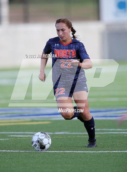 Thumbnail 2 in Pine Tree vs. McKinney North (UIL 5A Area Soccer Playoff) photogallery.