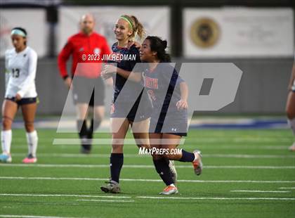Thumbnail 3 in Pine Tree vs. McKinney North (UIL 5A Area Soccer Playoff) photogallery.
