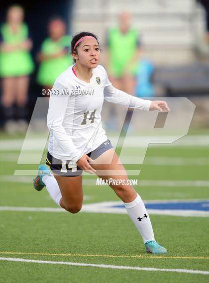 Thumbnail 3 in Pine Tree vs. McKinney North (UIL 5A Area Soccer Playoff) photogallery.
