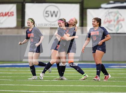 Thumbnail 3 in Pine Tree vs. McKinney North (UIL 5A Area Soccer Playoff) photogallery.