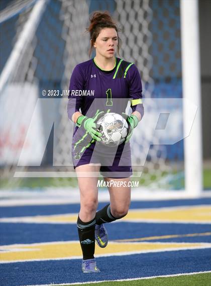 Thumbnail 3 in Pine Tree vs. McKinney North (UIL 5A Area Soccer Playoff) photogallery.