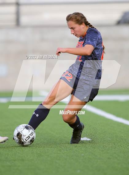 Thumbnail 1 in Pine Tree vs. McKinney North (UIL 5A Area Soccer Playoff) photogallery.