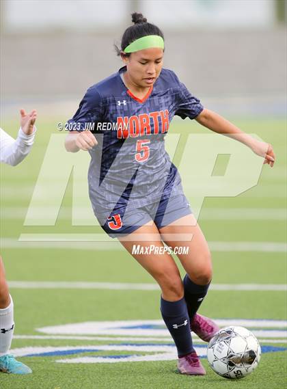 Thumbnail 2 in Pine Tree vs. McKinney North (UIL 5A Area Soccer Playoff) photogallery.