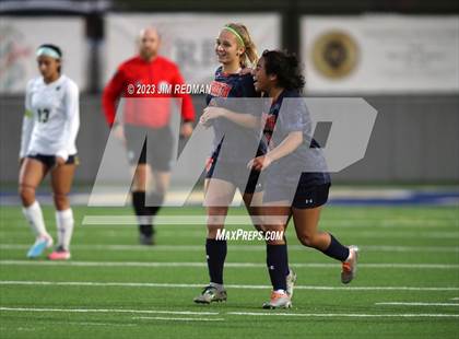 Thumbnail 2 in Pine Tree vs. McKinney North (UIL 5A Area Soccer Playoff) photogallery.