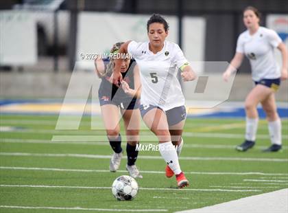 Thumbnail 3 in Pine Tree vs. McKinney North (UIL 5A Area Soccer Playoff) photogallery.