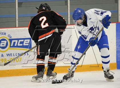 Thumbnail 2 in Ridgefield vs. West Haven (West Haven Christmas Tournament) photogallery.