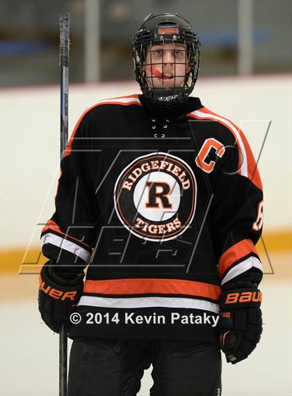 Thumbnail 2 in Ridgefield vs. West Haven (West Haven Christmas Tournament) photogallery.