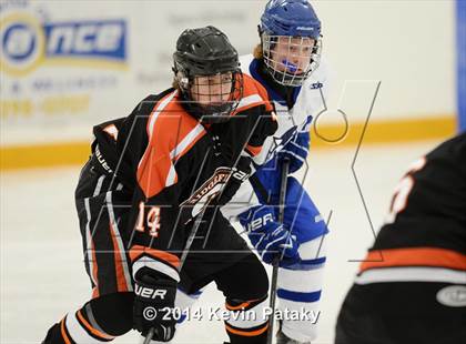Thumbnail 3 in Ridgefield vs. West Haven (West Haven Christmas Tournament) photogallery.