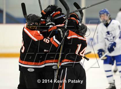 Thumbnail 2 in Ridgefield vs. West Haven (West Haven Christmas Tournament) photogallery.