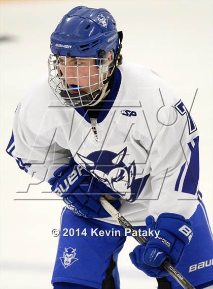 Thumbnail 3 in Ridgefield vs. West Haven (West Haven Christmas Tournament) photogallery.