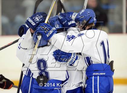 Thumbnail 2 in Ridgefield vs. West Haven (West Haven Christmas Tournament) photogallery.