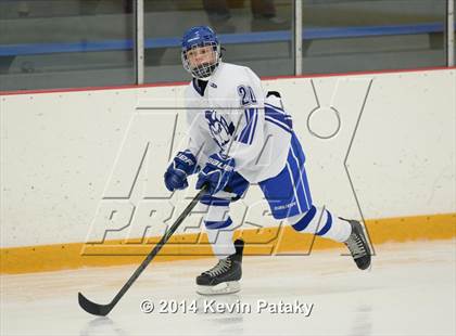 Thumbnail 3 in Ridgefield vs. West Haven (West Haven Christmas Tournament) photogallery.