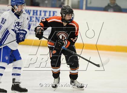 Thumbnail 3 in Ridgefield vs. West Haven (West Haven Christmas Tournament) photogallery.