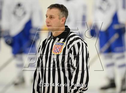 Thumbnail 3 in Ridgefield vs. West Haven (West Haven Christmas Tournament) photogallery.