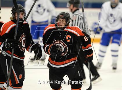 Thumbnail 3 in Ridgefield vs. West Haven (West Haven Christmas Tournament) photogallery.