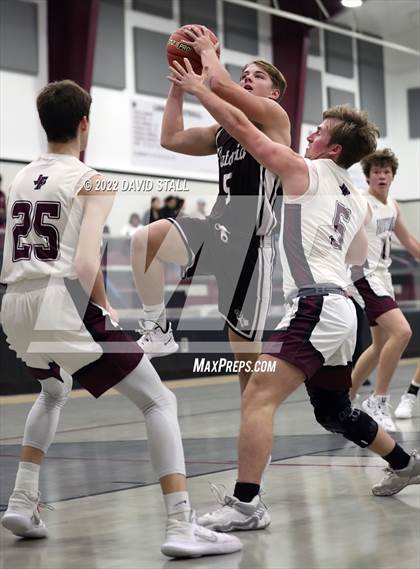 Thumbnail 1 in Flatonia vs Fayetteville (Fayetteville Classic Tournament) photogallery.