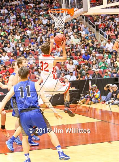 Thumbnail 2 in Snowflake vs. Combs (AIA Division 3 Final) photogallery.