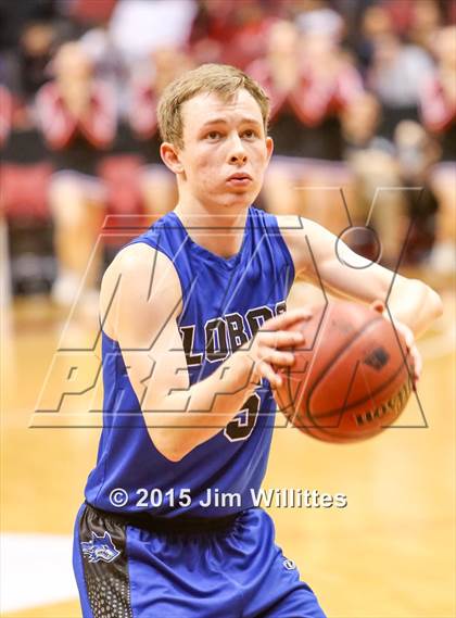 Thumbnail 2 in Snowflake vs. Combs (AIA Division 3 Final) photogallery.